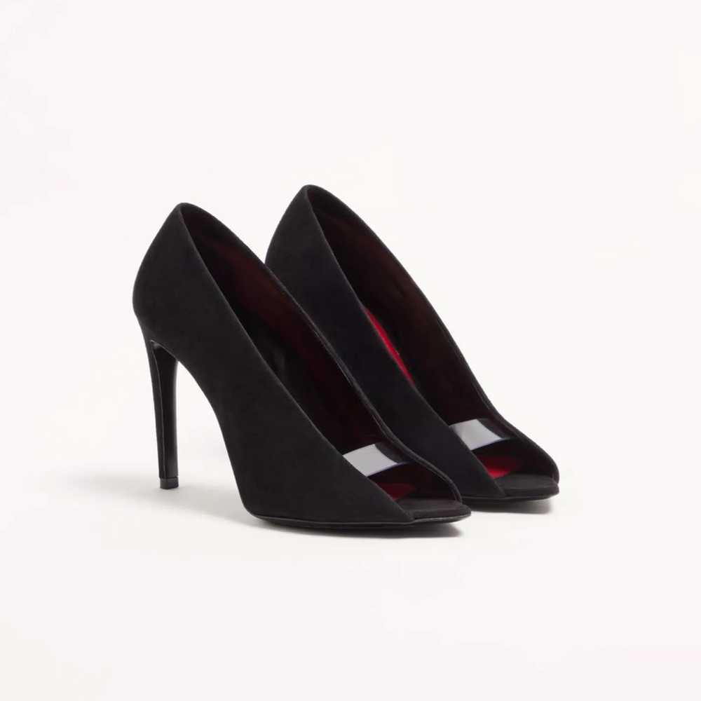 Valentino Revele pumps
